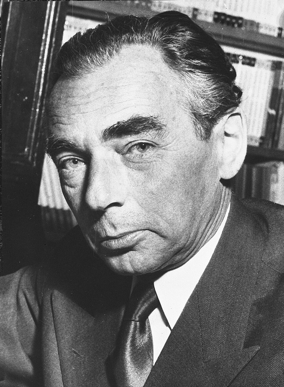 Erich Kästner portréja
