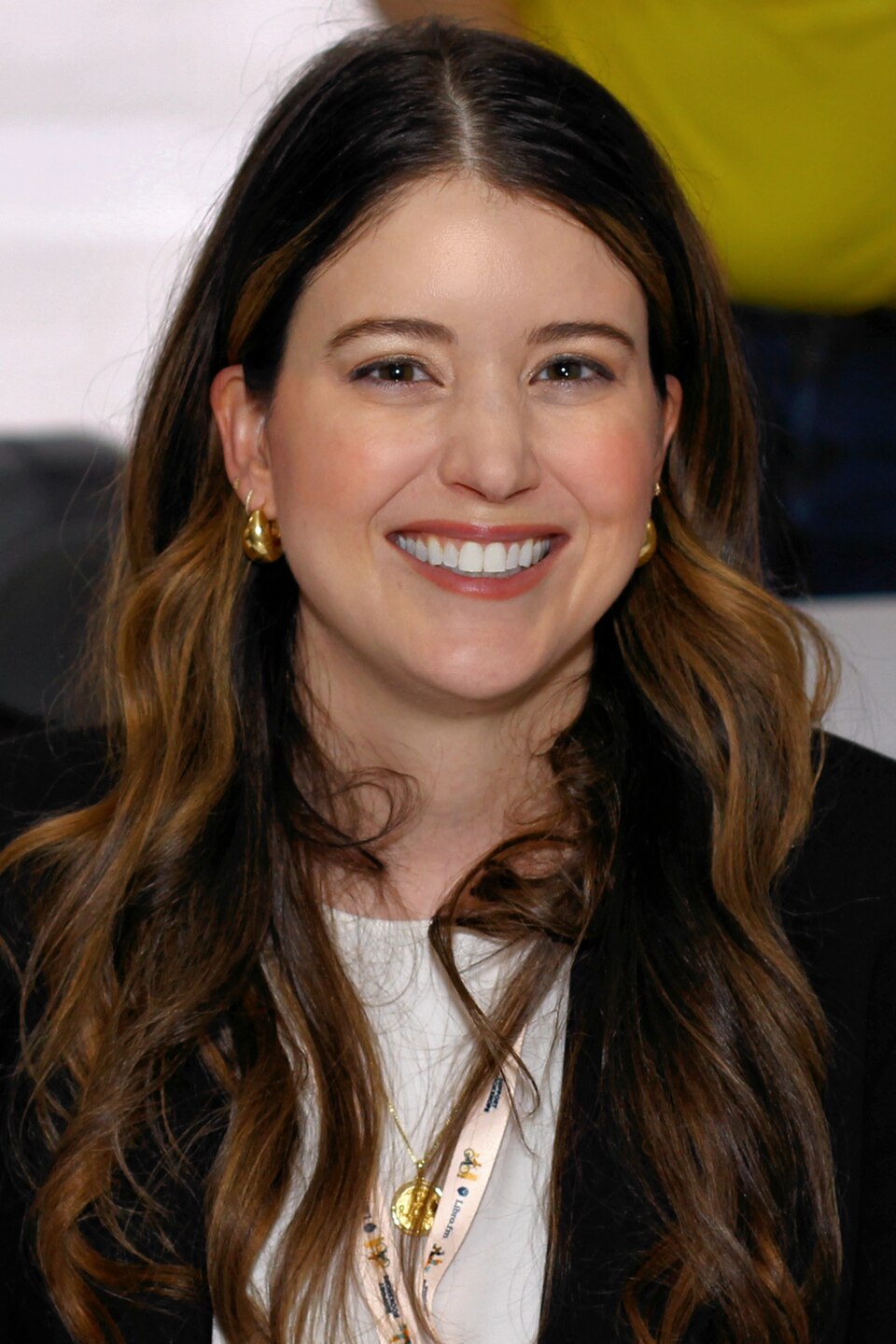 Alexandra Bracken portréja