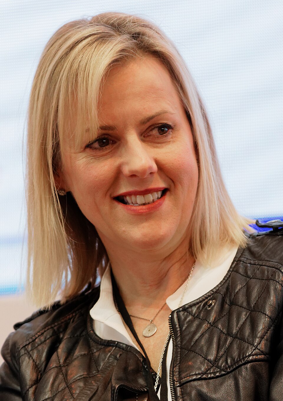 Jojo Moyes portréja