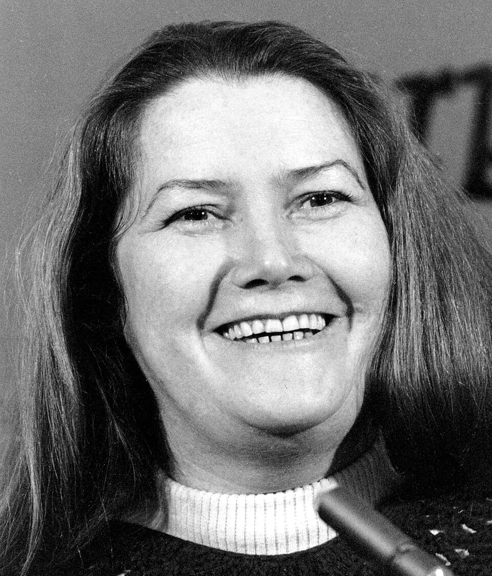 Colleen McCullough portréja