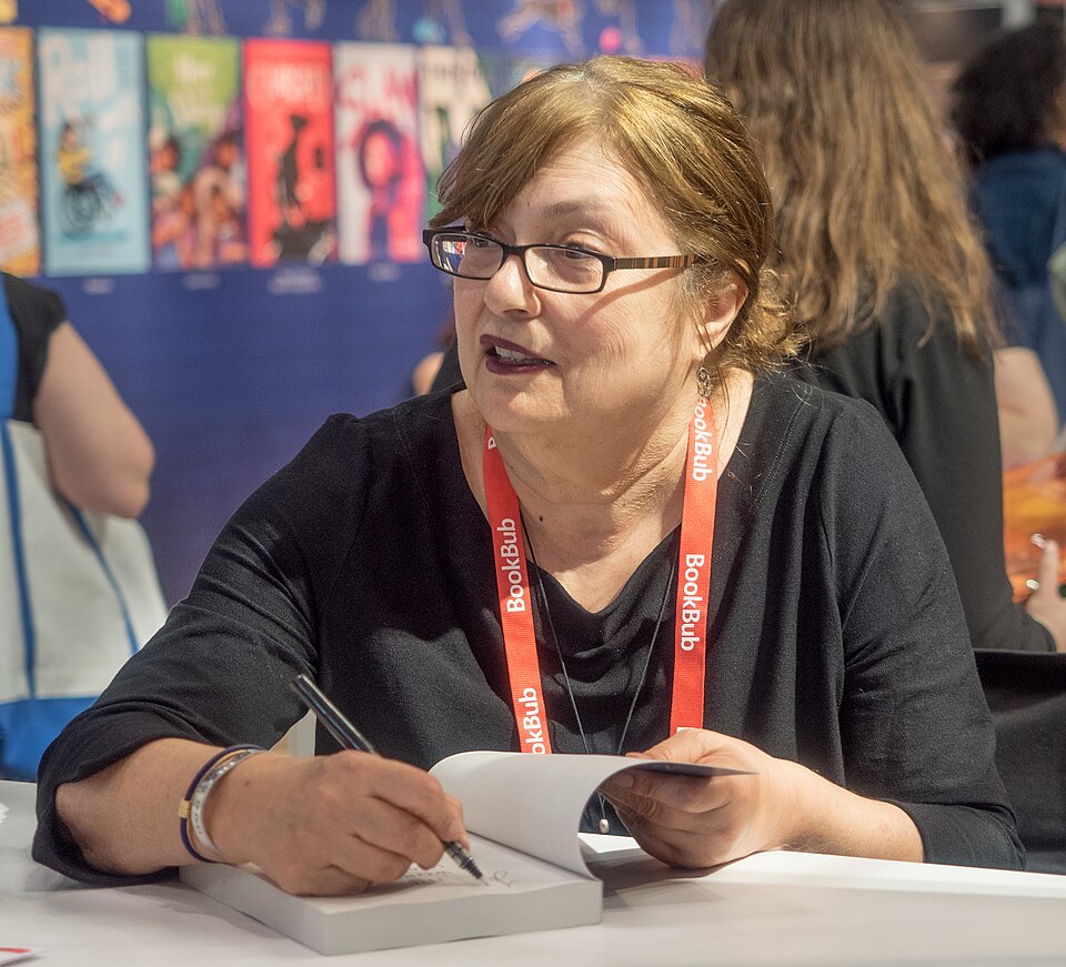 Alice Hoffman portréja