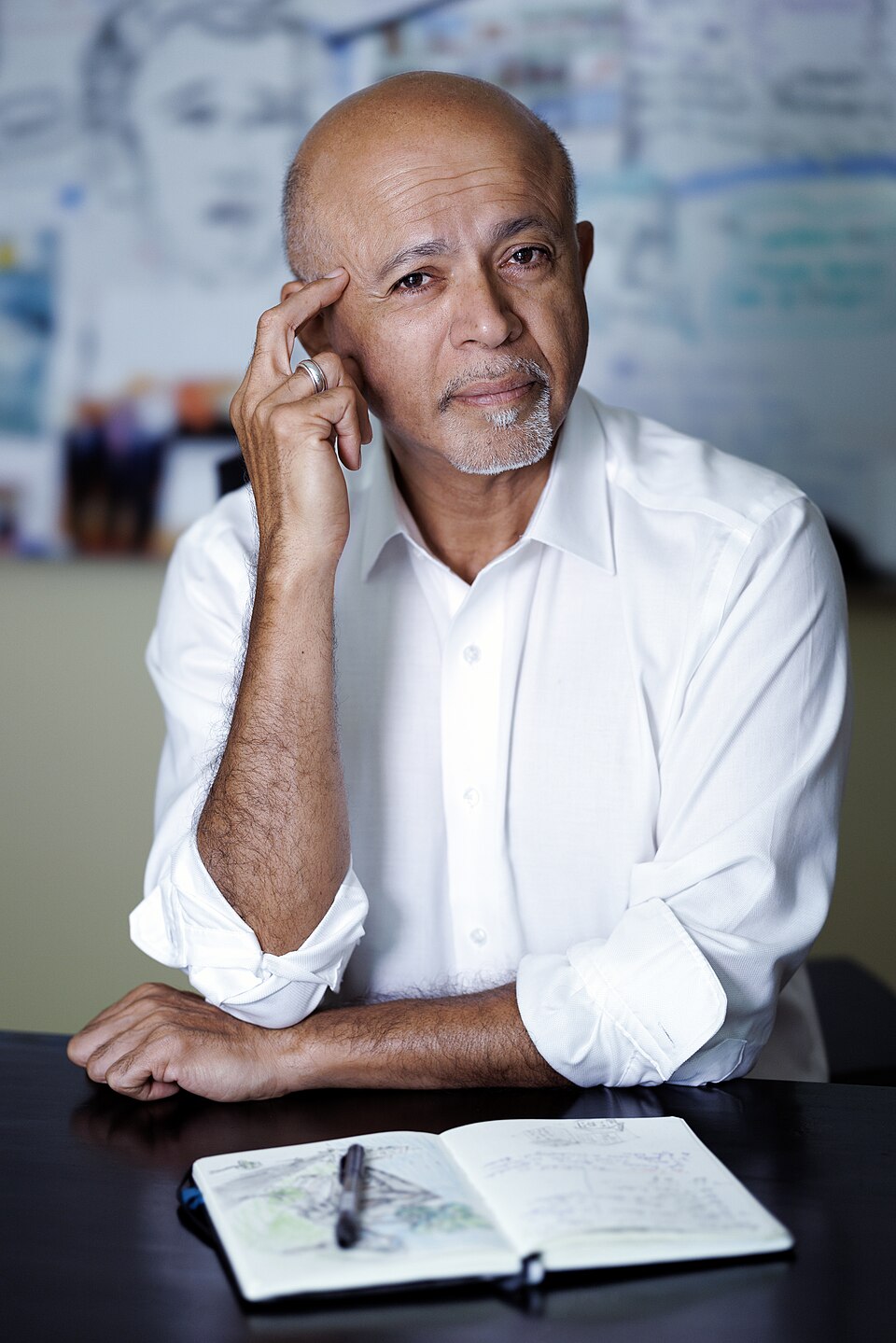 Abraham Verghese portréja