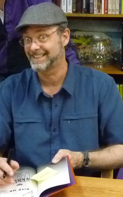Christopher Moore portréja