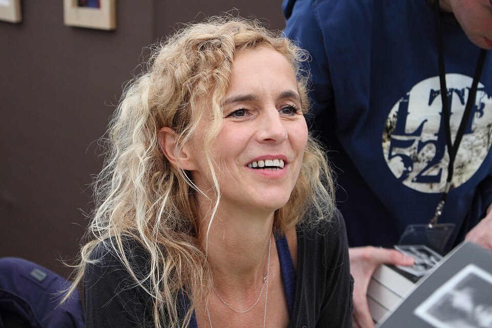 Delphine de Vigan portréja