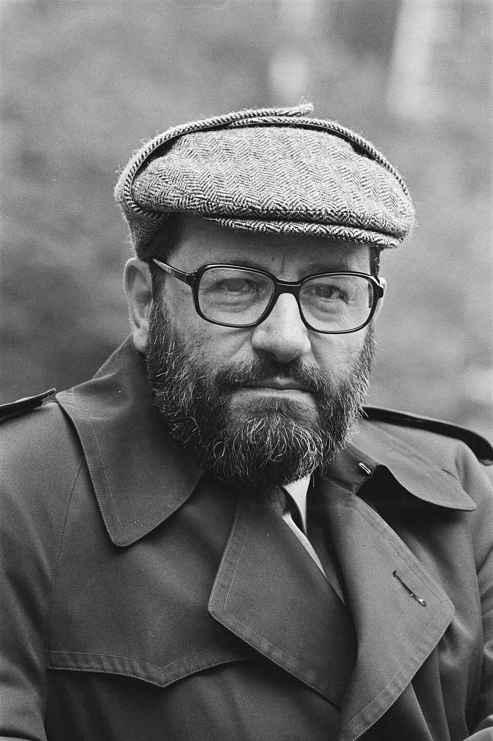 Umberto Eco portréja