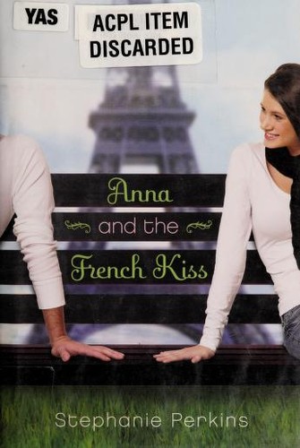 Anna és a francia csók – Stephanie Perkins borító