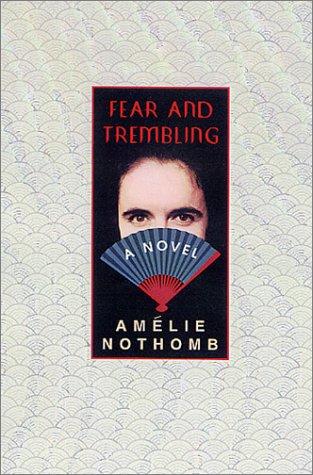Hódolattal esengve – Amélie Nothomb borító