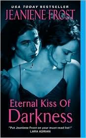 Eternal Kiss of Darkness – Jeaniene Frost borító