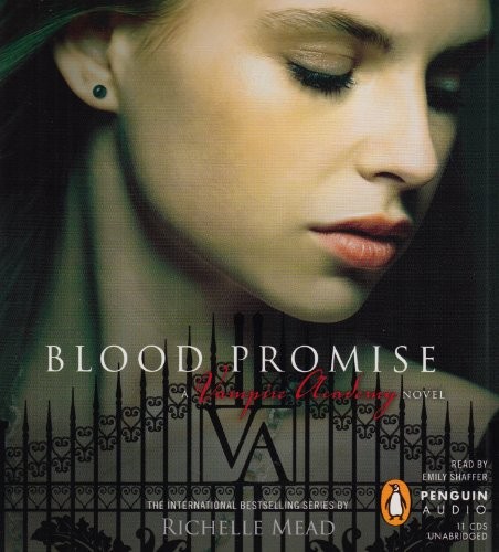 Véreskü – Richelle Mead borító